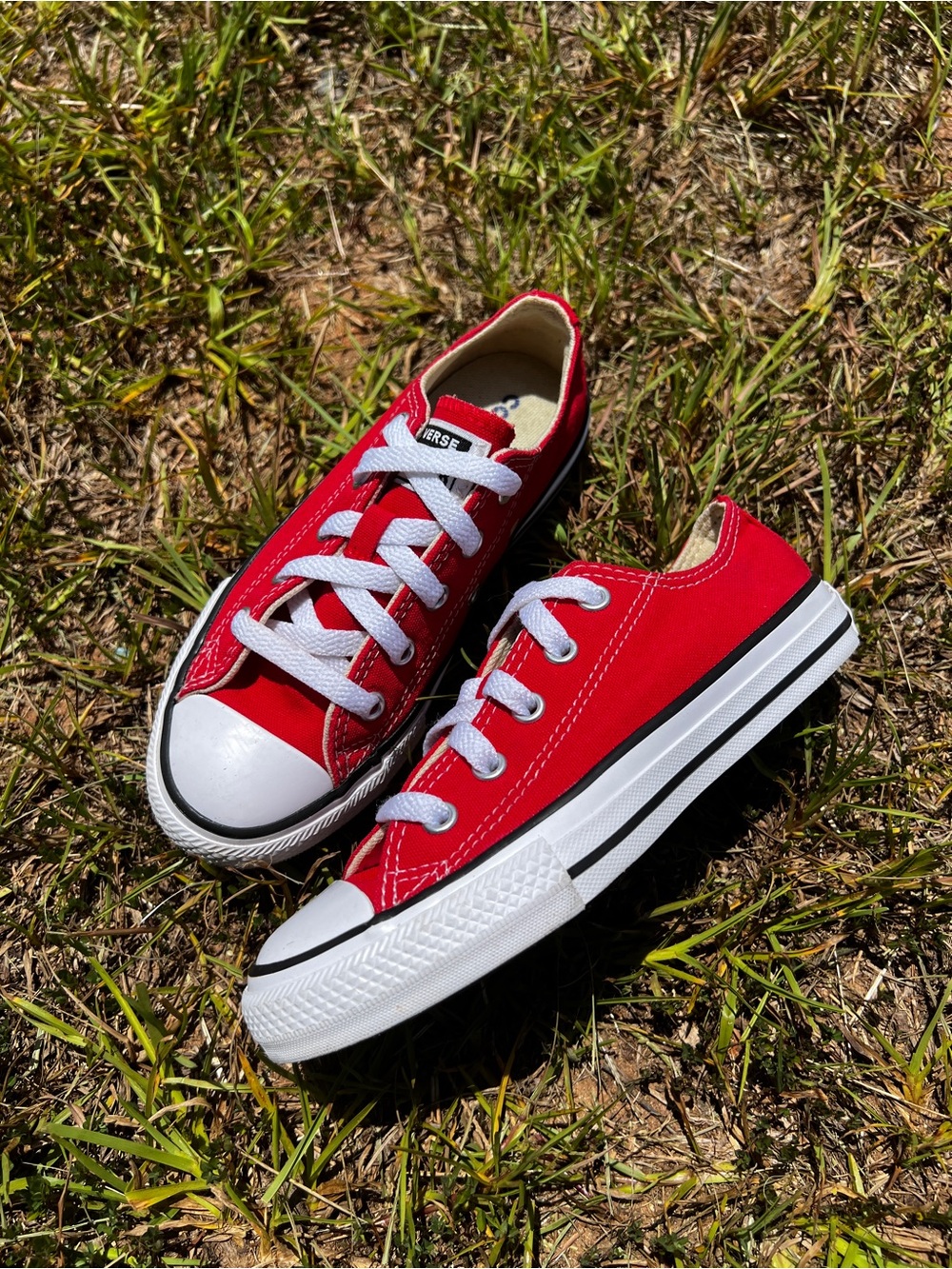 CLEAN Converse size 12.5c Toddler Chuck Taylor All Star Red shoes